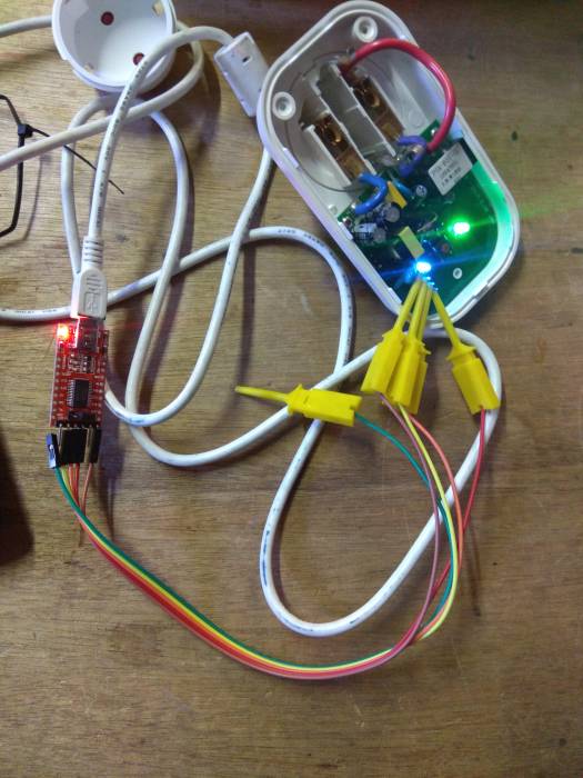 sonoff_s20_ftdi_pinout.jpg sonoff_s20_ftdi_pinout.jpg