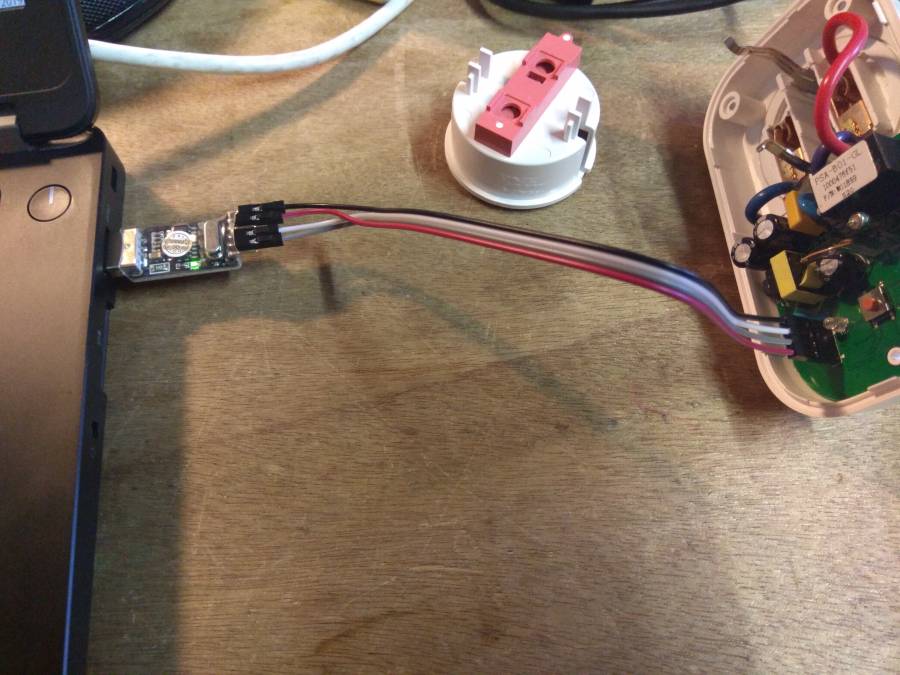 sonoff_s20_ch340g_pinout.jpg sonoff_s20_ch340g_pinout.jpg